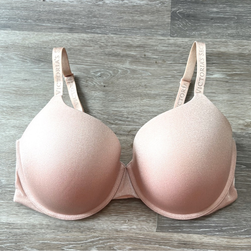 Victoria’s Secret T-Shirt Bra